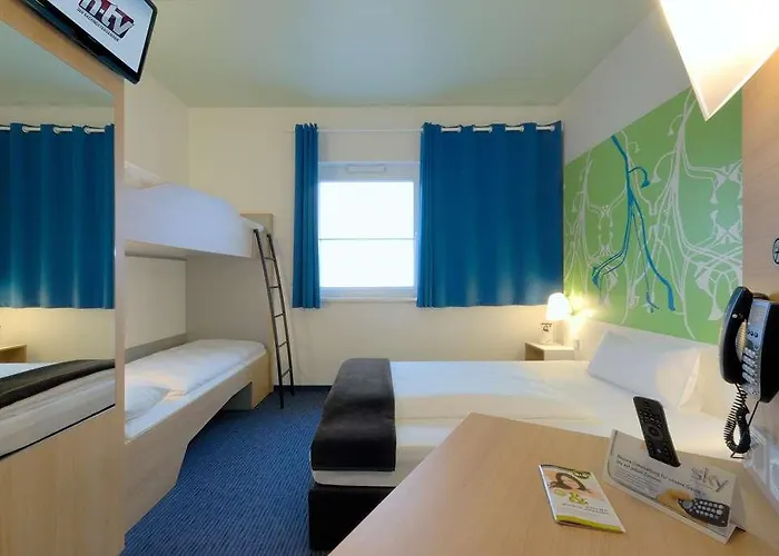 호텔 B&B Hotel Paderborn 3*