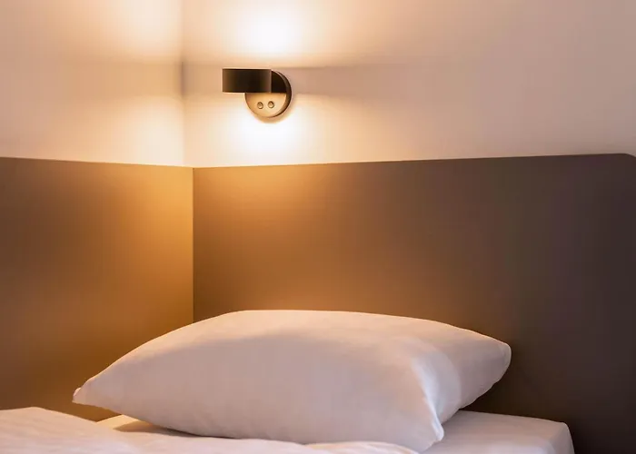 B&B Hotel Paderborn 3* 파더본